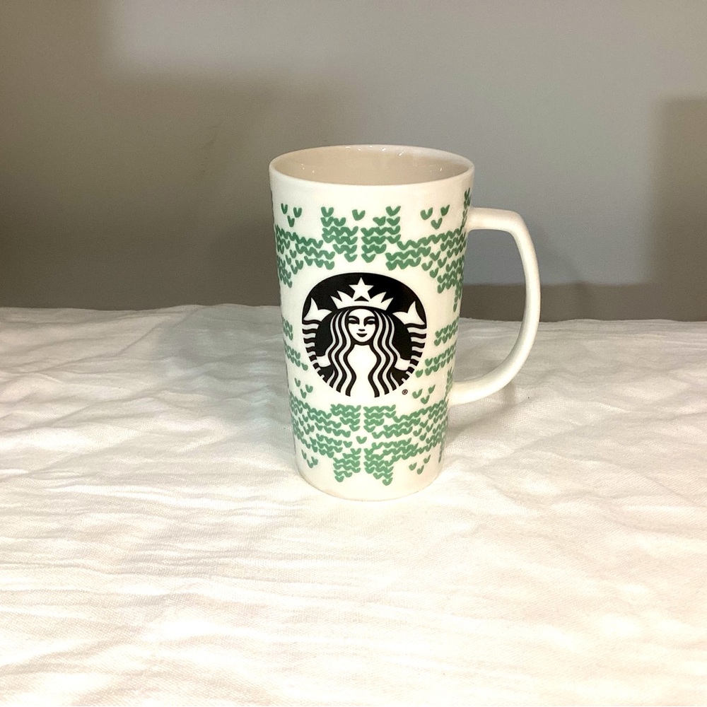 💚Starbucks 2016 holiday Christmas mug